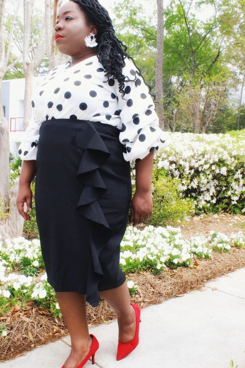 Plus size shop black ruffle skirt